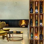 Pinia Eco-hotel
