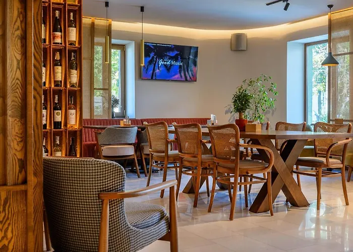 Szálloda Pinia Eco-hotel 3*