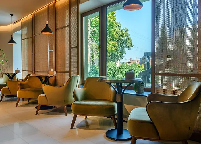 Pinia Eco-hotel Szálloda 3*