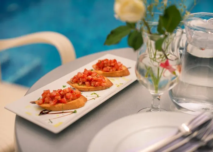 Pinia Eco-hotel Szálloda 3*