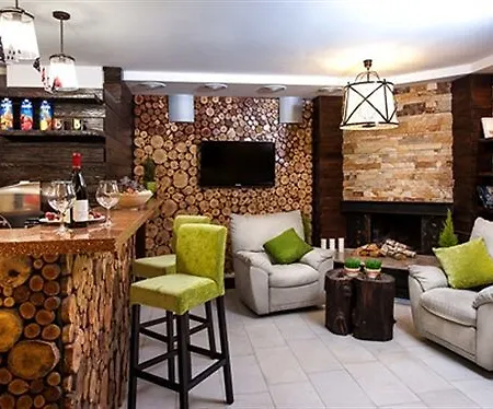 Pinia Eco-hotel Hotel