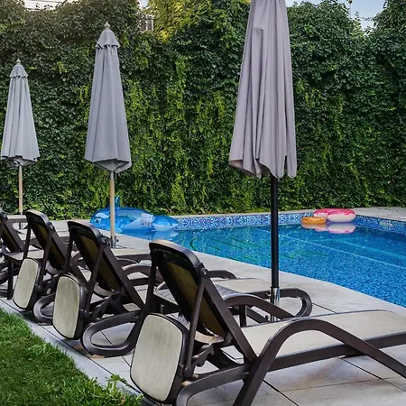 Pinia Eco-hotel Odesa