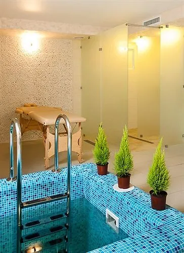 Pinia Eco-hotel Hotel 3*